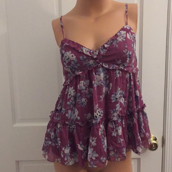 Abercrombie & Fitch Tops - Abercrombie & Fitch floral tank top